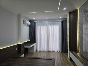 SIÊU HOT ĐỐNG ĐA - NGÕ Ô TÔ - MỚI, ĐẸP KEENG - 35m2 - 17,8 Tỷ